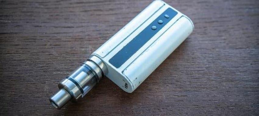 Nejnovější elektronická cigareta 2025 recenze, testování výkonu a tipy pro nákup