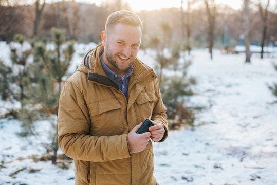 co obsahuje vydechovany kouř z elektronické cigarety přehled látek, skrytá rizika pro zdraví a co ukazují vědecké studie